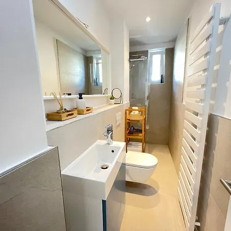 Apartment 130qm - 2 Side By Side - Free Parking - - Mallibase *