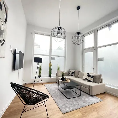 Apartment 130qm - 2 Side By Side - Free Parking - - Mallibase *